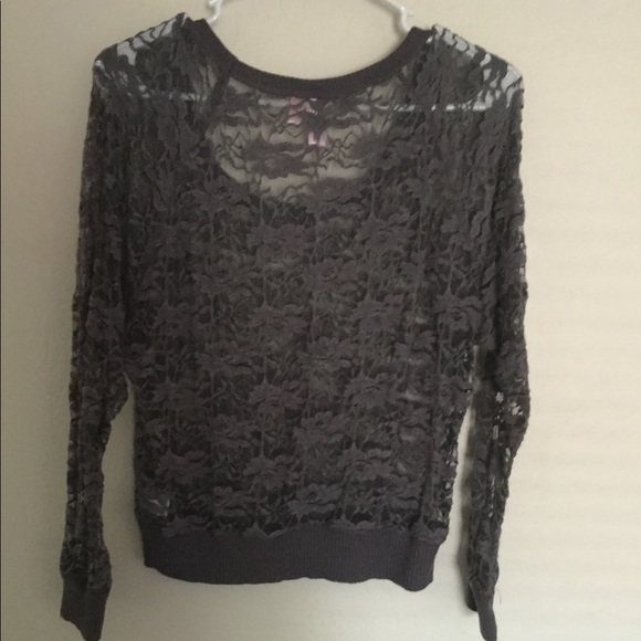 Dolled Up Lace Blouse Size L - Picture 2 of 3